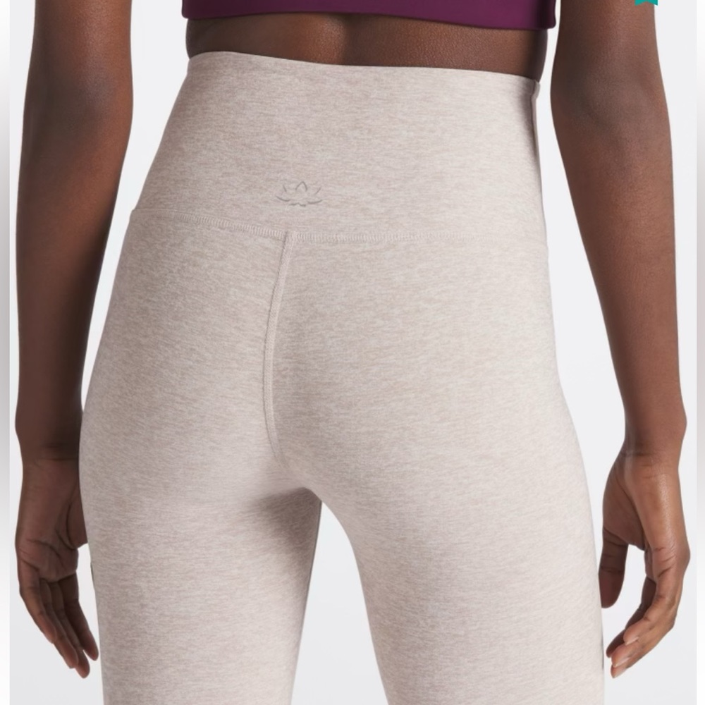 NWT Beyond Yoga Gabriela Midi performance leggings